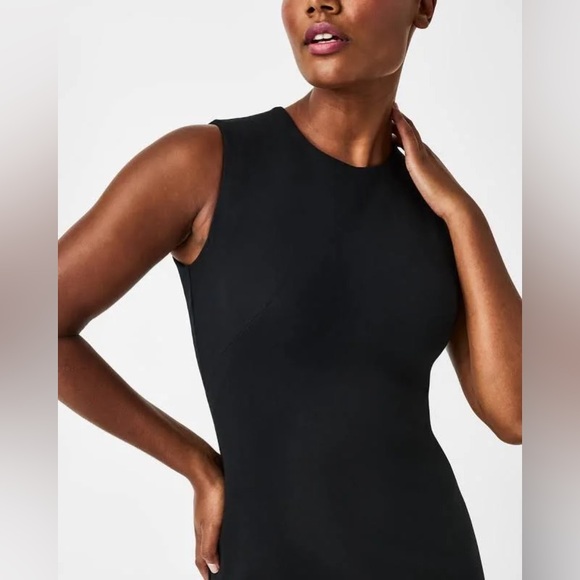 SPANX Perfect Fitted Dress 🖤 - Picture 8 of 13